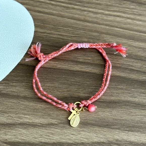 Virgin Mary bracelet Q269 - Picture 3 of 5